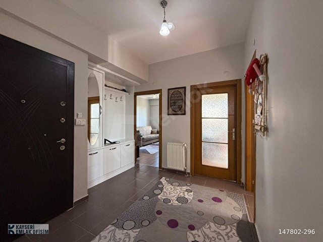 MİTHATPAŞA MAH.3+1 SATILIK FERAH ARA KAT DAİRE - Görsel 13