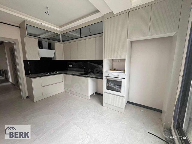 BERK EMLAKTAN MENDERES ALTINTEPEDE SİTE İÇİ SATILIK 3+1 DAİRE - Görsel 6