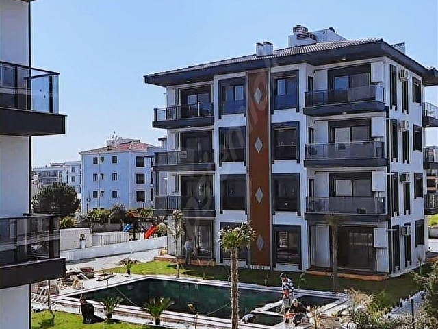 BERK EMLAKTAN MENDERES ALTINTEPEDE SİTE İÇİ SATILIK 3+1 DAİRE - Görsel 16
