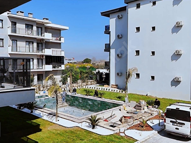 BERK EMLAKTAN MENDERES ALTINTEPEDE SİTE İÇİ SATILIK 3+1 DAİRE - Görsel 5