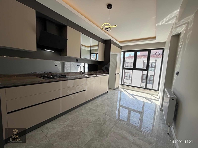 MALAZGİRTTE FIRSAT ! SIFIR ASANSÖRLÜ ARA KAT ULTRA LÜKS 3+1