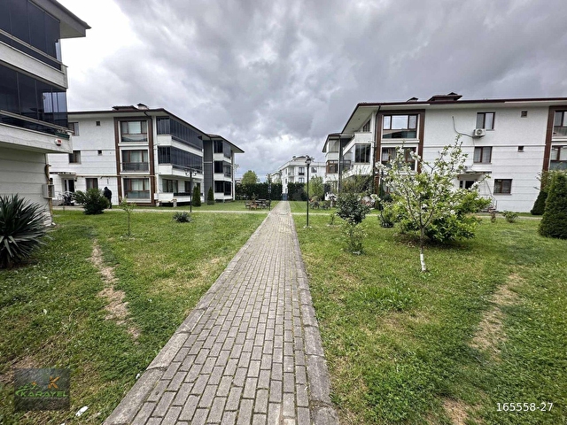 Sakarya / Serdivan Yazlık Mahallesinde Satılık Geniş 3+1 Daire - Görsel 13