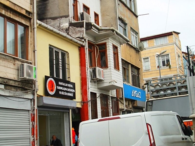 FATİH ATLAMATAŞI CAD.YAKIN YANINDA BOŞ ARSALI 374m2 SATILIK BİNA - Görsel 26