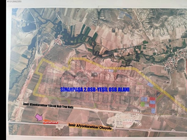 Mantar Üretim Tesisi Ruhsatlı İzmir Afyon Otoyolu Üzerinde Tarla