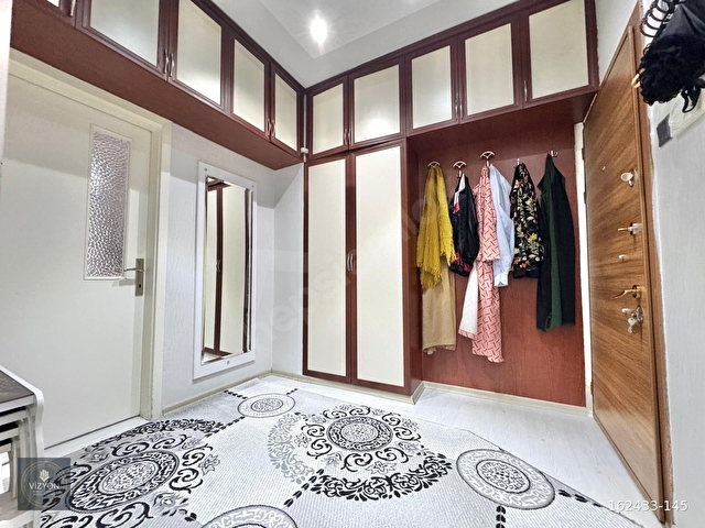 VİZYONDAN MERKEZİ KONUMDA MASRAFSIZ FULL YAPILI ARA KAT DAİRE - Görsel 23