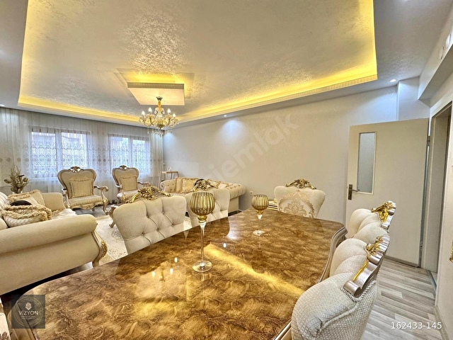 VİZYONDAN MERKEZİ KONUMDA MASRAFSIZ FULL YAPILI ARA KAT DAİRE - Görsel 5