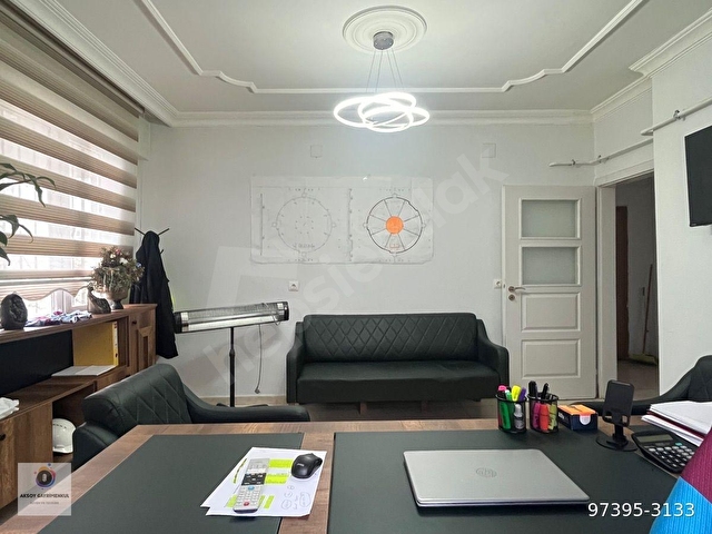 OTOGAR CİV SATILIK CADDE ÜSTÜ 3+1 125M2 KOT.1 KOMBİSİ TAKILI GENİŞ BALKONLU KULLANIŞLI FERAH DAİRE - Görsel 2