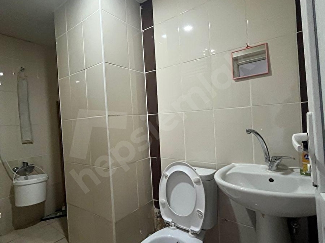OTOGAR CİV SATILIK CADDE ÜSTÜ 3+1 125M2 KOT.1 KOMBİSİ TAKILI GENİŞ BALKONLU KULLANIŞLI FERAH DAİRE - Görsel 25