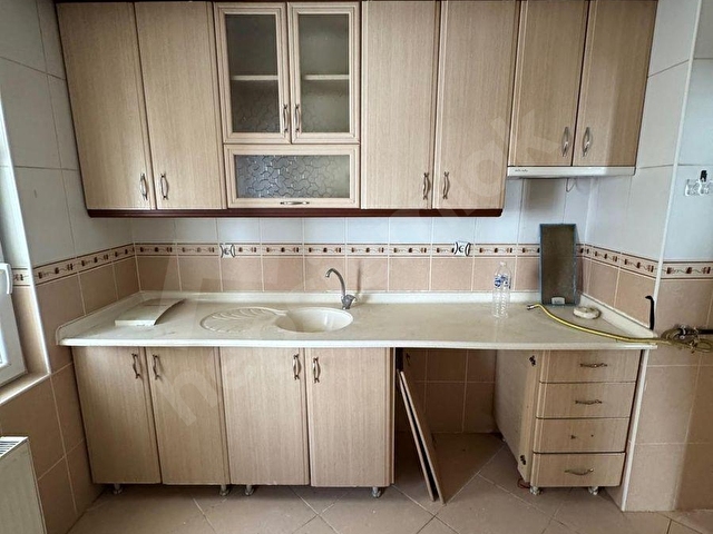 ETİMESGUT MERKEZDE PARK MANZARALI 2+1 SATILIK DAİRE - Görsel 12