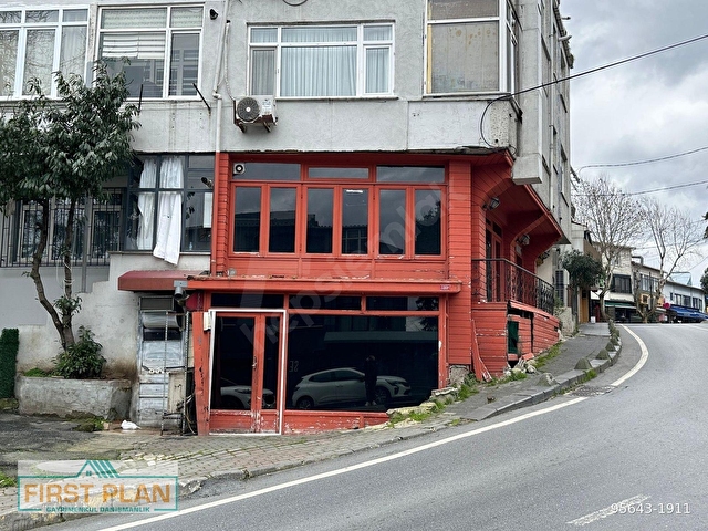 First Planden Reşitpaşada Köşe Konumda Devirsiz Kiralık Dükkan - Görsel 4