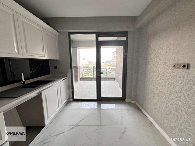 GAZZE CADDESİ ARMA PERA DA SATILIK ARA KAT 4+1 DAİRE - Görsel 16