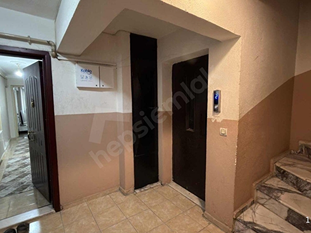2008 YAPIMI ZEMİNDEN ASANSÖRLÜ 3+1 AÇIK MUTFAKLI FIRSAT DAİRE - Görsel 4