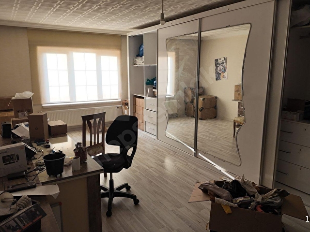 ELVANDA 4+2 300M2 DUBLEKS KAPALI TERAS ÇİFT BANYO 3 WC ÖN CEPHE - Görsel 17