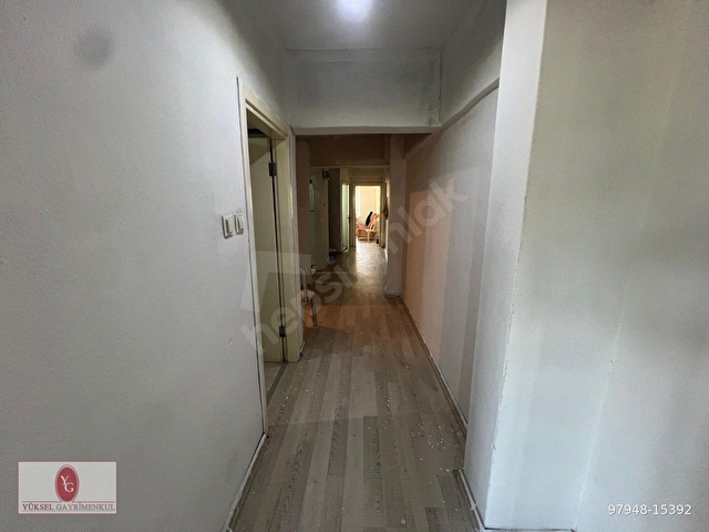 YÜKSELDEN SATILIK EDREMİT MERKEZDE AYRI MUTFAK KAÇMAZ FIRSAT 2+1 DAİRE - Görsel 23