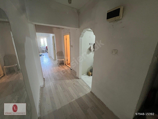 YÜKSELDEN SATILIK EDREMİT MERKEZDE AYRI MUTFAK KAÇMAZ FIRSAT 2+1 DAİRE - Görsel 22