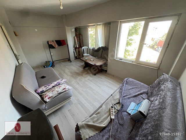 YÜKSELDEN SATILIK EDREMİT MERKEZDE AYRI MUTFAK KAÇMAZ FIRSAT 2+1 DAİRE - Görsel 4