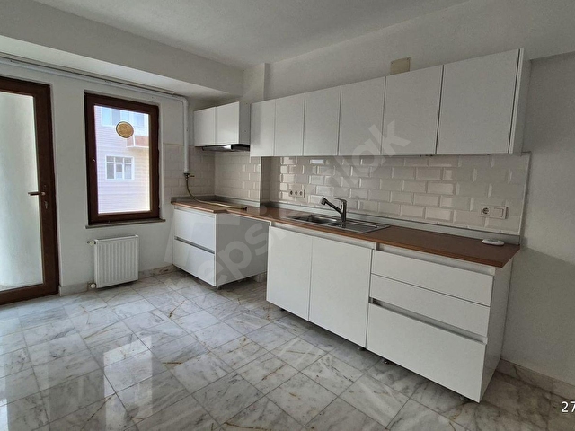 Çanakkale Bayramiçde Üç Daireli Bahçeli  Bakımlı Apartman Komple Satılık - Görsel 27