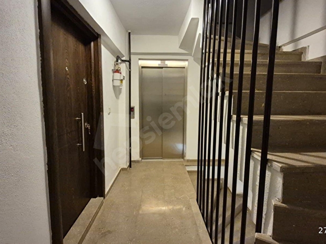 Çanakkale Bayramiçde Üç Daireli Bahçeli  Bakımlı Apartman Komple Satılık - Görsel 4
