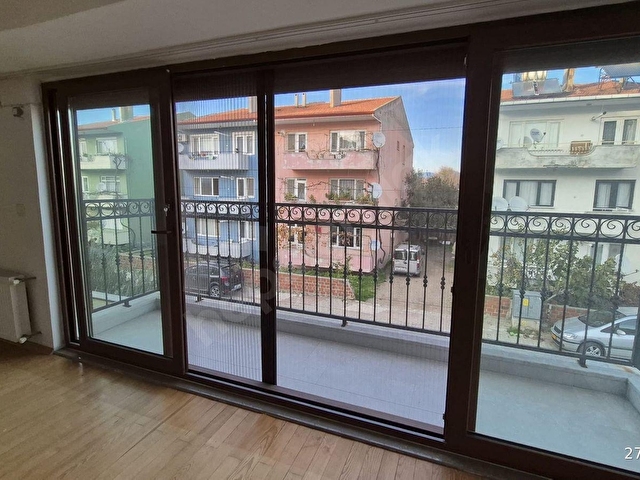 Çanakkale Bayramiçde Üç Daireli Bahçeli  Bakımlı Apartman Komple Satılık - Görsel 19