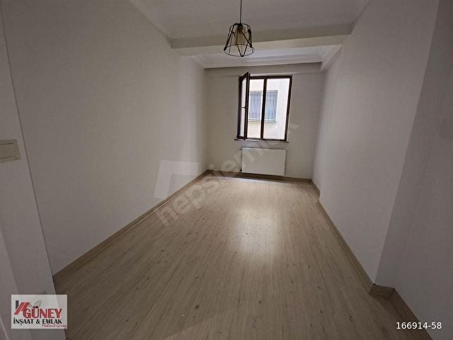 GÜNEYDEN ÇARŞIYA PAZARA YAKIN 2+1.80M2 BOŞ DAİRE - Görsel 4