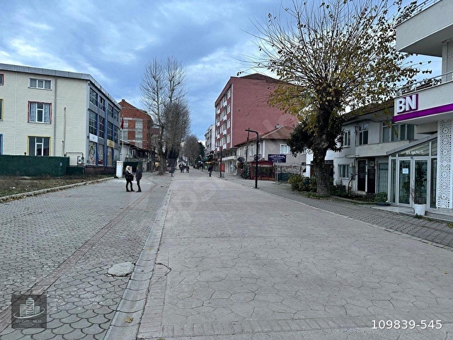 HENDEK ÇARŞI İÇERİSİNDE DAİRE HAKLI HİSSE - Görsel 7