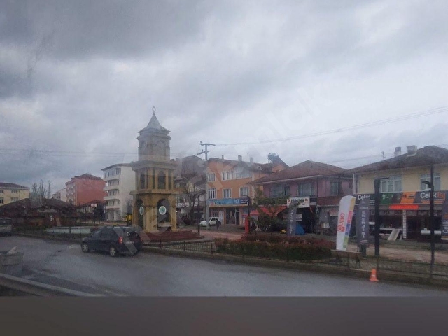 HENDEK ÇARŞI İÇERİSİNDE DAİRE HAKLI HİSSE - Görsel 13