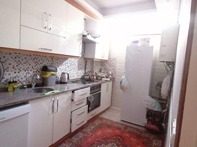 İLBADI MAHALLESİNDE YARI BODRUM KAT GENİŞ DOĞALGAZLI KLİMALI 4+1/160 m2 DAİRE 2.550.000 TL - Görsel 5