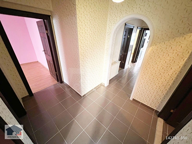 ERKANLARDAN CADDE PARALELİ ARA KAT BOŞ GENİŞ İSKANLI 3+1 DAİRE - Görsel 27