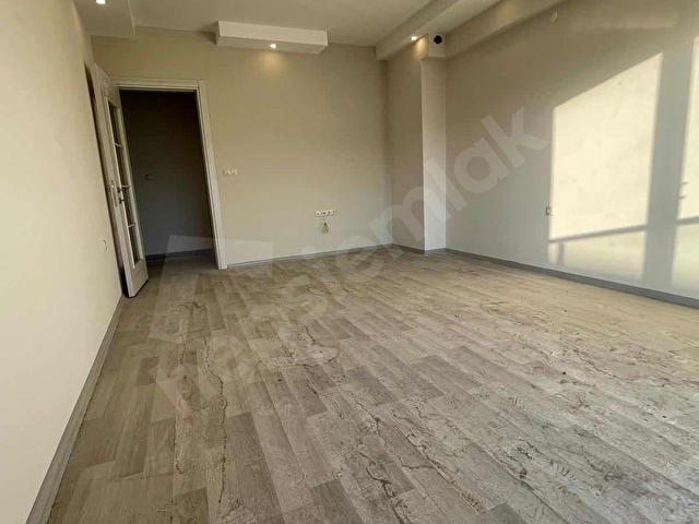 BOZYAKA MAHALLESİNDE 3 YILLIK 2+1 SATILIK DAİRE - Görsel 19