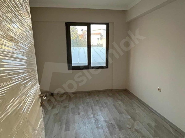BOZYAKA MAHALLESİNDE 3 YILLIK 2+1 SATILIK DAİRE - Görsel 12