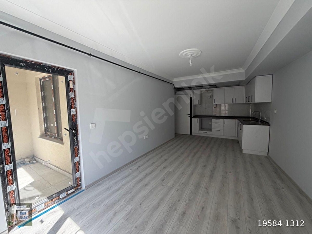 ÖMER EMLAKTAN OTURUMA HAZIR SIFIR DAİRE ASANSÖRLÜ - Görsel 5
