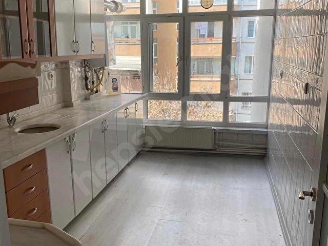 ADSDEN YARGI 1 SİTESİNDE 3+1 KİRALIK DAİRE - Görsel 5