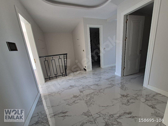 Meram Kozağaç’ta 780m² Arsalı VIP Villa: Hamam--Sinema Hazır - Görsel 14