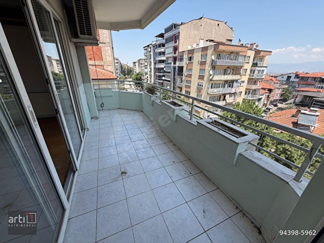 +1DEN KIBRISŞEHİTLERİ CADDESİNDE 160 M2 3+1 KİRALIK - Görsel 25