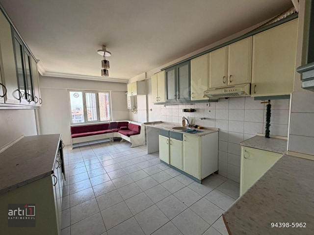 +1DEN KIBRISŞEHİTLERİ CADDESİNDE 160 M2 3+1 KİRALIK - Görsel 7