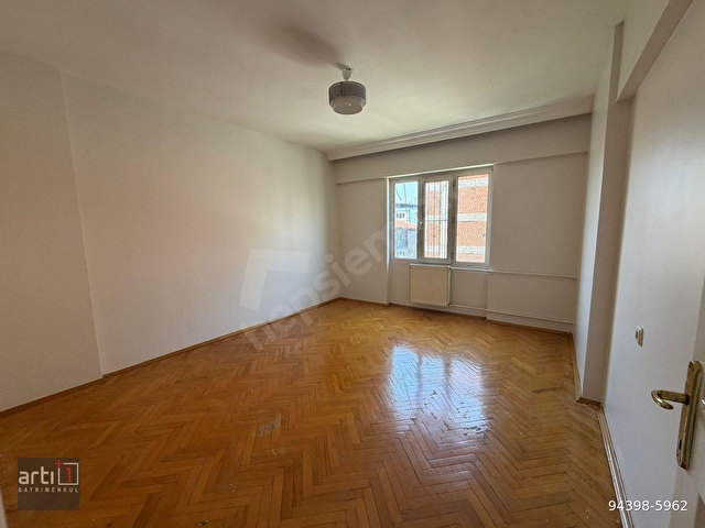 +1DEN KIBRISŞEHİTLERİ CADDESİNDE 160 M2 3+1 KİRALIK - Görsel 17