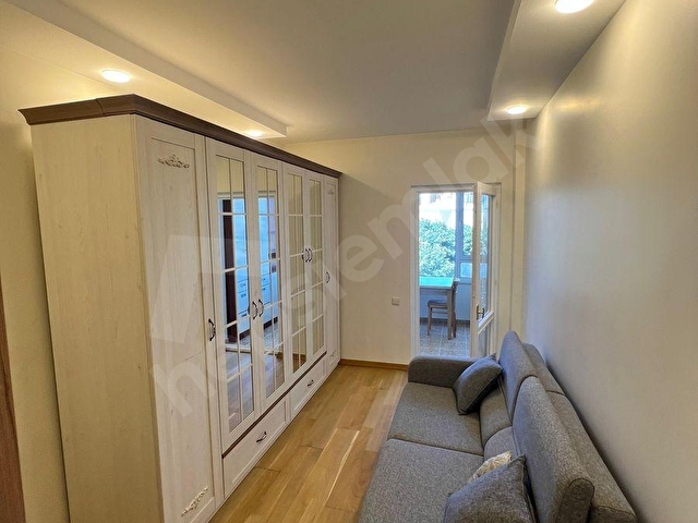 Ataköy Gazi Sitesi Süper Konum 140M2 3+1 Mobilyalı Kiralık Daire - Görsel 13