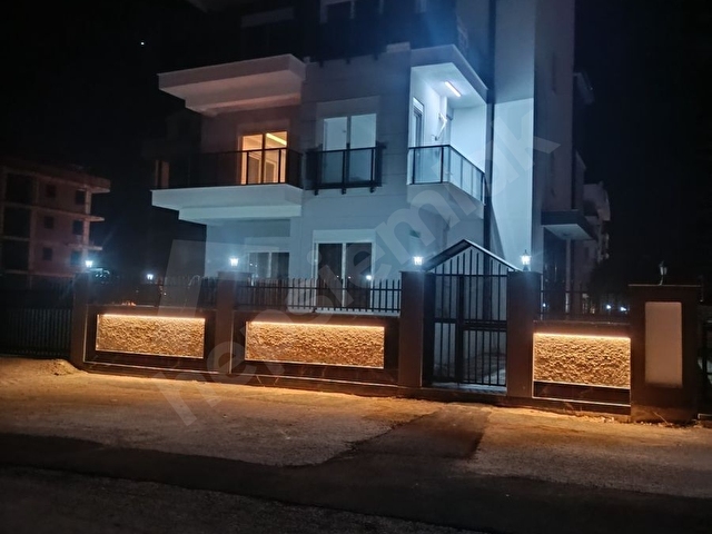 BAHÇEYAKA DA  3+1 TEK DAİRE ÜZERİ SÜPER LÜKS DAİRE - Görsel 22