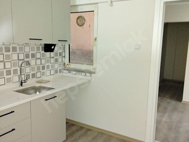 TURYAP BANDIRMADAN ÇARŞI MERKEZDE TADİLATLI DAİRE - Görsel 8