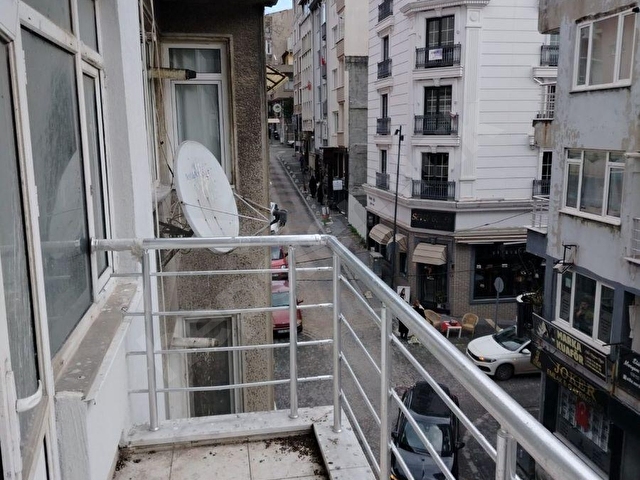 TURYAP BANDIRMADAN ÇARŞI MERKEZDE TADİLATLI DAİRE - Görsel 10