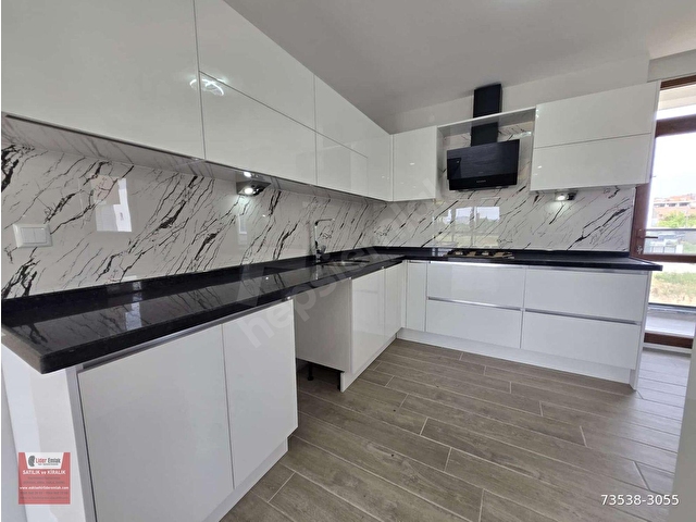 ESKİŞEHİR ERTUĞRULGAZİ MAHALLESİNDE SATILIK 4+1 - 285m2 MÜSTAKİL TRİPLEX VİLLA