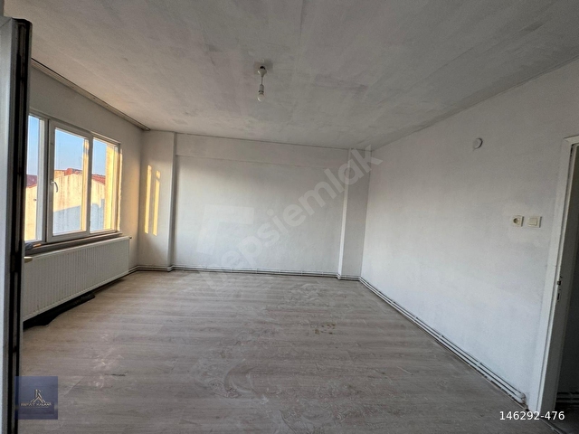 PERŞEMBE PAZARINA YÜRÜME MESAFESİNDE UYGUN DAİRE - Görsel 7