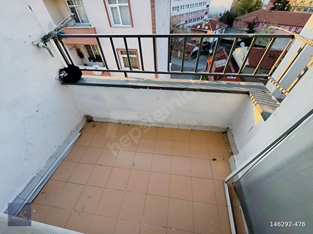 PERŞEMBE PAZARINA YÜRÜME MESAFESİNDE UYGUN DAİRE - Görsel 2