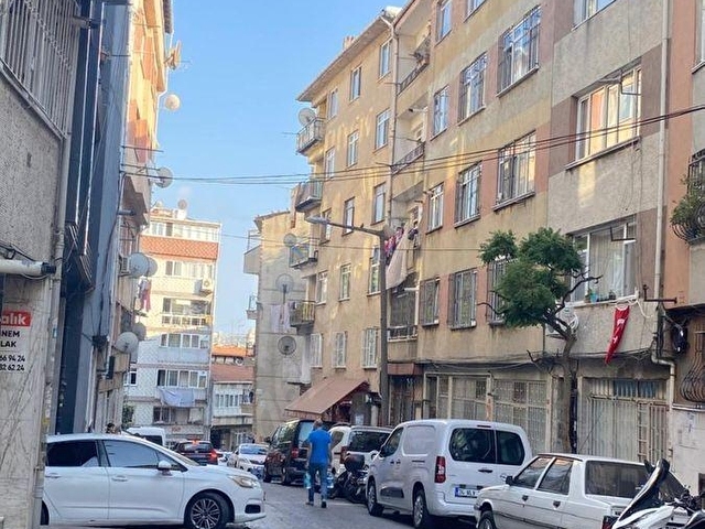 Şebnem Emlak Aliağa sok.1+1 Kelepir Temiz Satılık Daire ( BOŞ) - Görsel 25