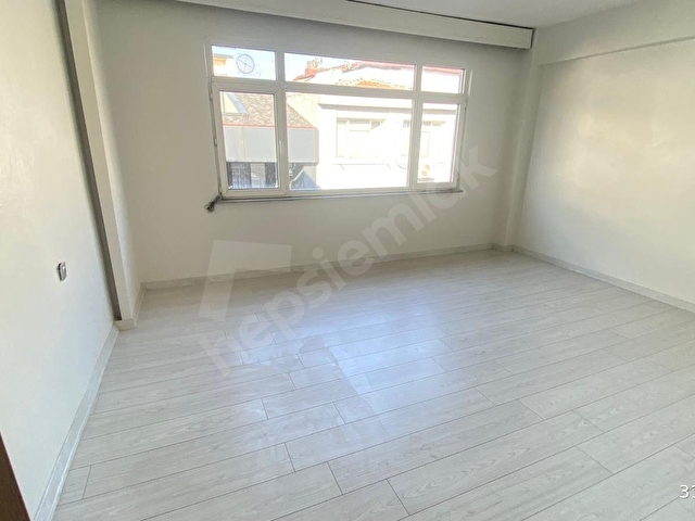 Şebnem Emlak Aliağa sok.1+1 Kelepir Temiz Satılık Daire ( BOŞ)