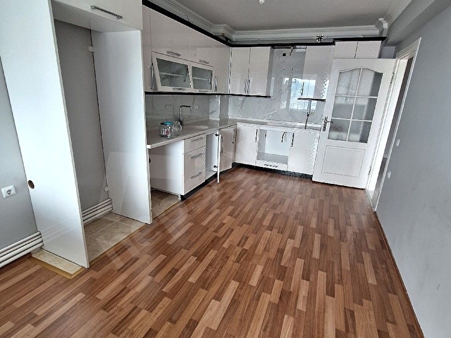 Emek emlaktan Kiralık eski stadyum arkasında sdat park evleri  9.kat deniz ve şehir manzaralı - Görsel 8