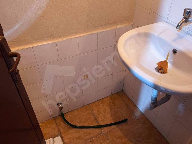 KIZILAY BAYINDIR SOKAKTA 3+1 KATTA DAİRE - Görsel 9