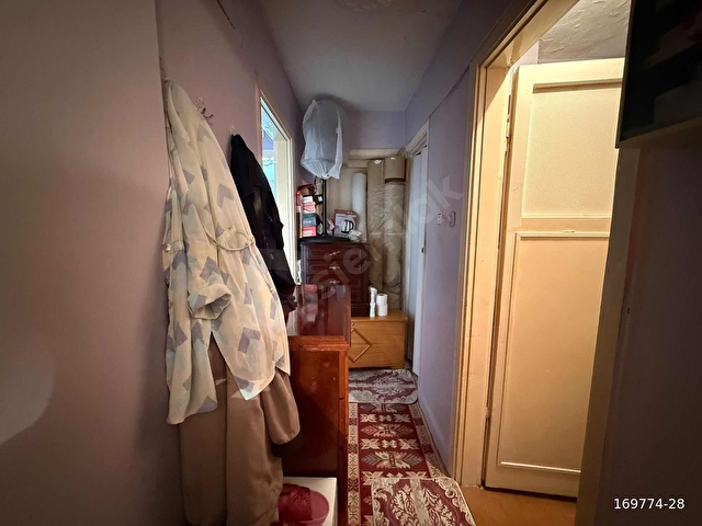 SAYGINDAN YEDİKULEDE SAHİLE YAKIN 2+1 85 M2 SATILIK DAİRE - Görsel 9