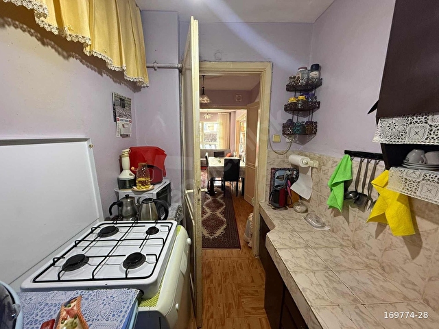SAYGINDAN YEDİKULEDE SAHİLE YAKIN 2+1 85 M2 SATILIK DAİRE - Görsel 15