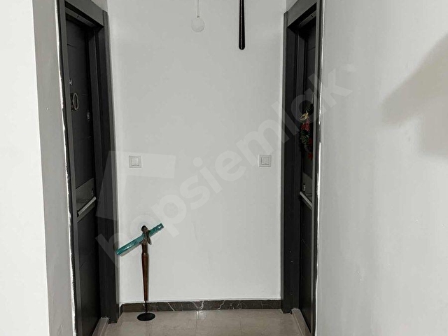KAYIŞDAĞ MAH.Y TEPE ÜNÜVERSİTEYE 300.METRE 1+1 40 M2 FUL EŞYALI - Görsel 19